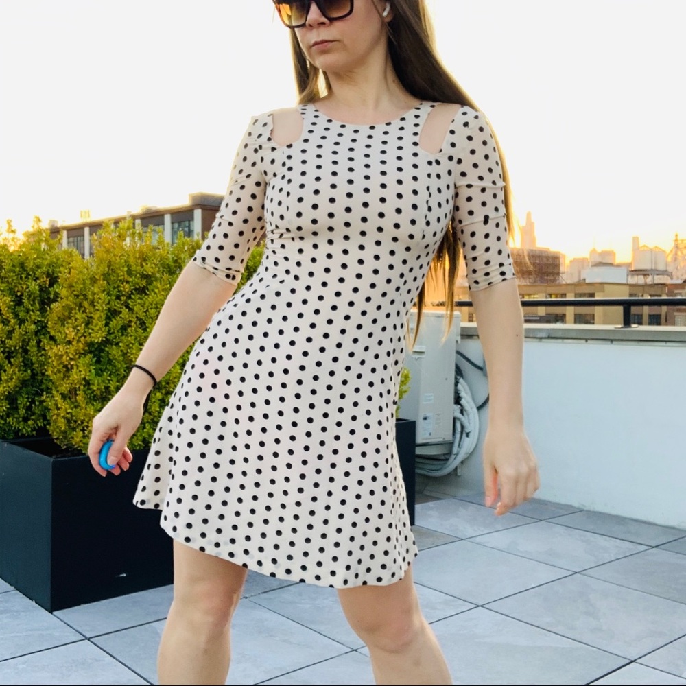 Patrizia Pepe Silk Beige Polka Dot Cut-Out Dress - Picture 13 of 16